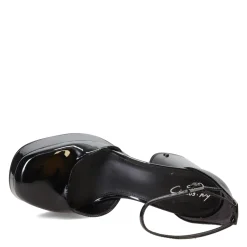 Women's Circus NY, Rosa Pump