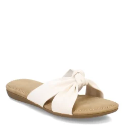 Women's Cliffs by White Mountain, Favorite Sandal