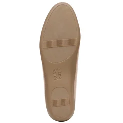 Women's Naturalizer, Vivienne Flat