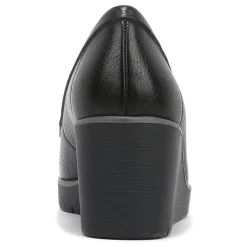 Women's SOUL Naturalizer, Achieve Loafer